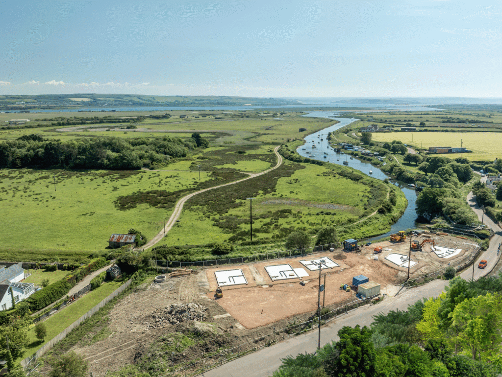 VELATOR WAY – BRAUNTON